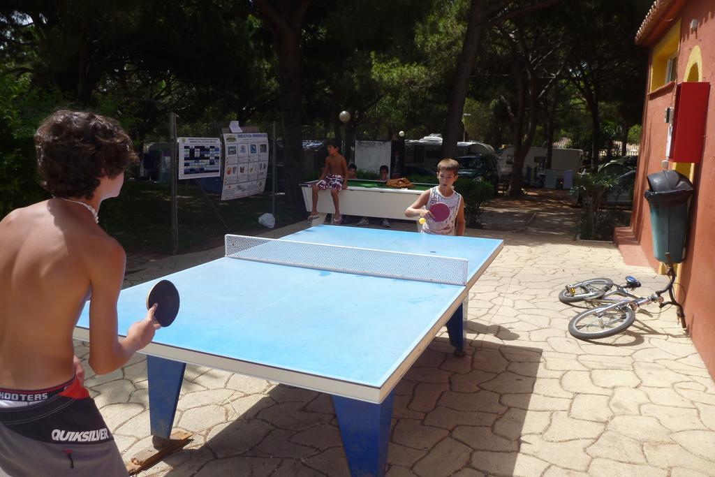 Complejo Turistico & Camping Cabopino ماربيا المظهر الخارجي الصورة